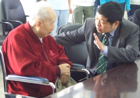 原全国政协副主席、江南大学名誉董事长钱伟长院士视察我院